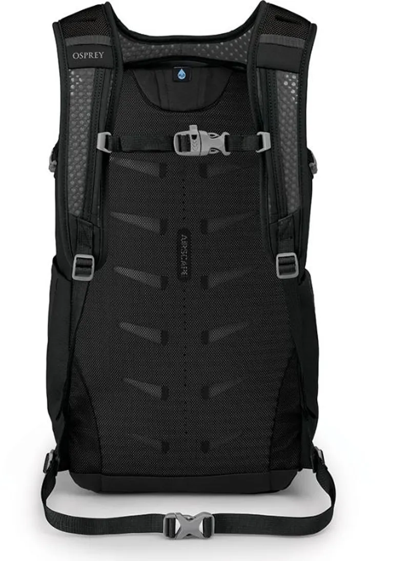Osprey Daylite Plus in Black -3